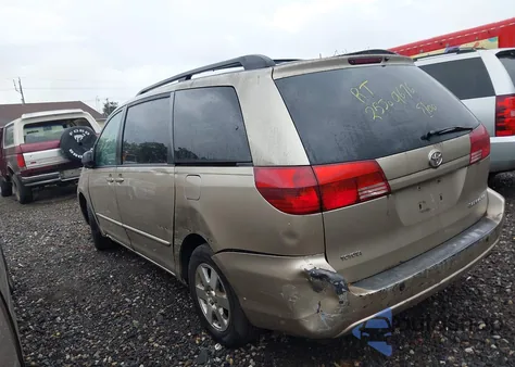 2005 Toyota Sienna Le z USA, uszkodzony, nr VIN 5TDZA23C35S302733